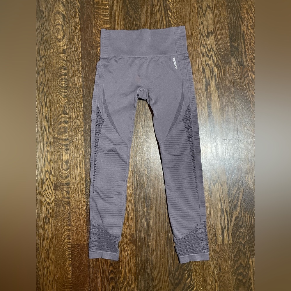 Gymshark- Purple/grey leggings (M)